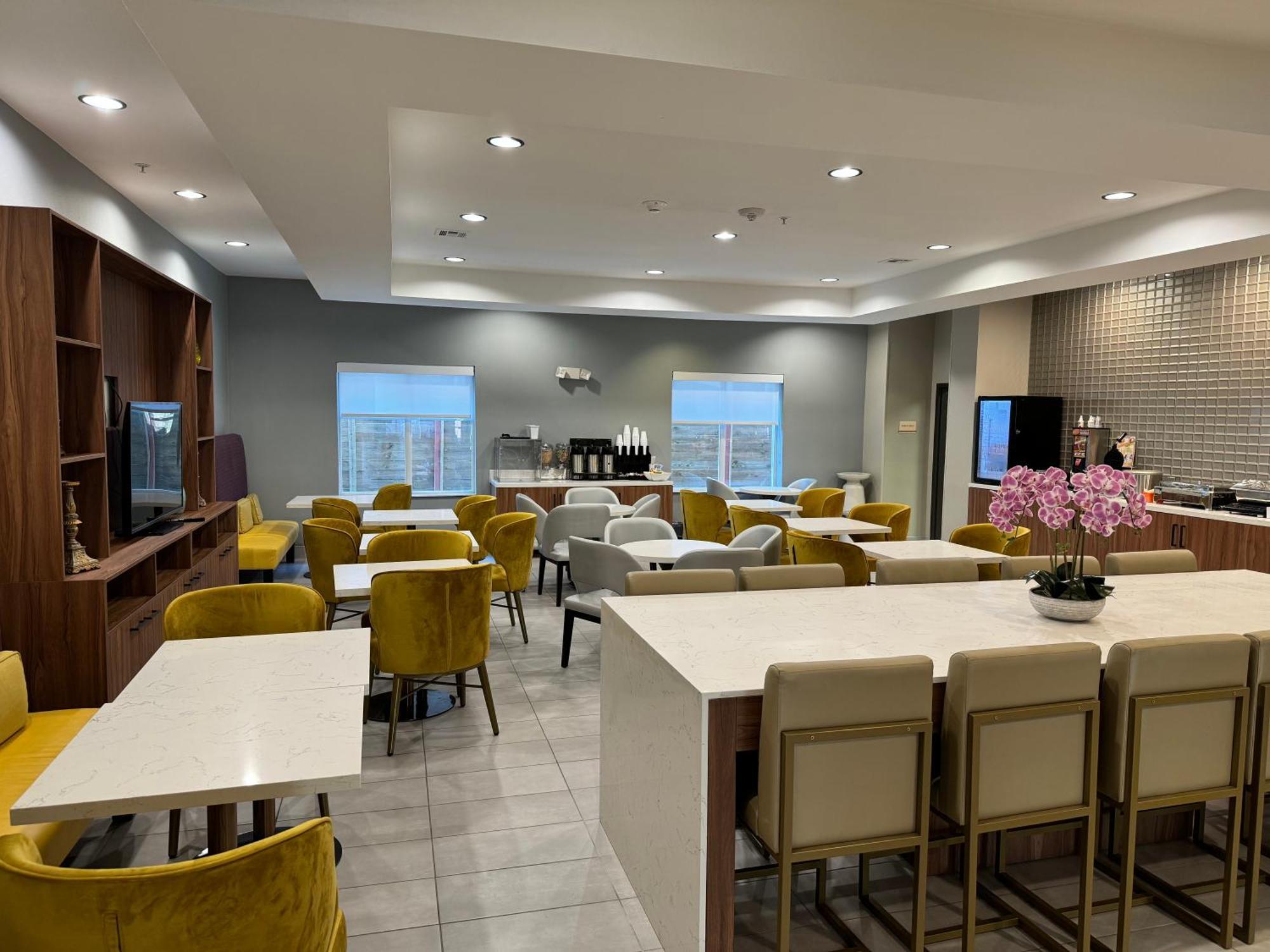 Hawthorn Extended Stay By Wyndham Порт Артър Екстериор снимка