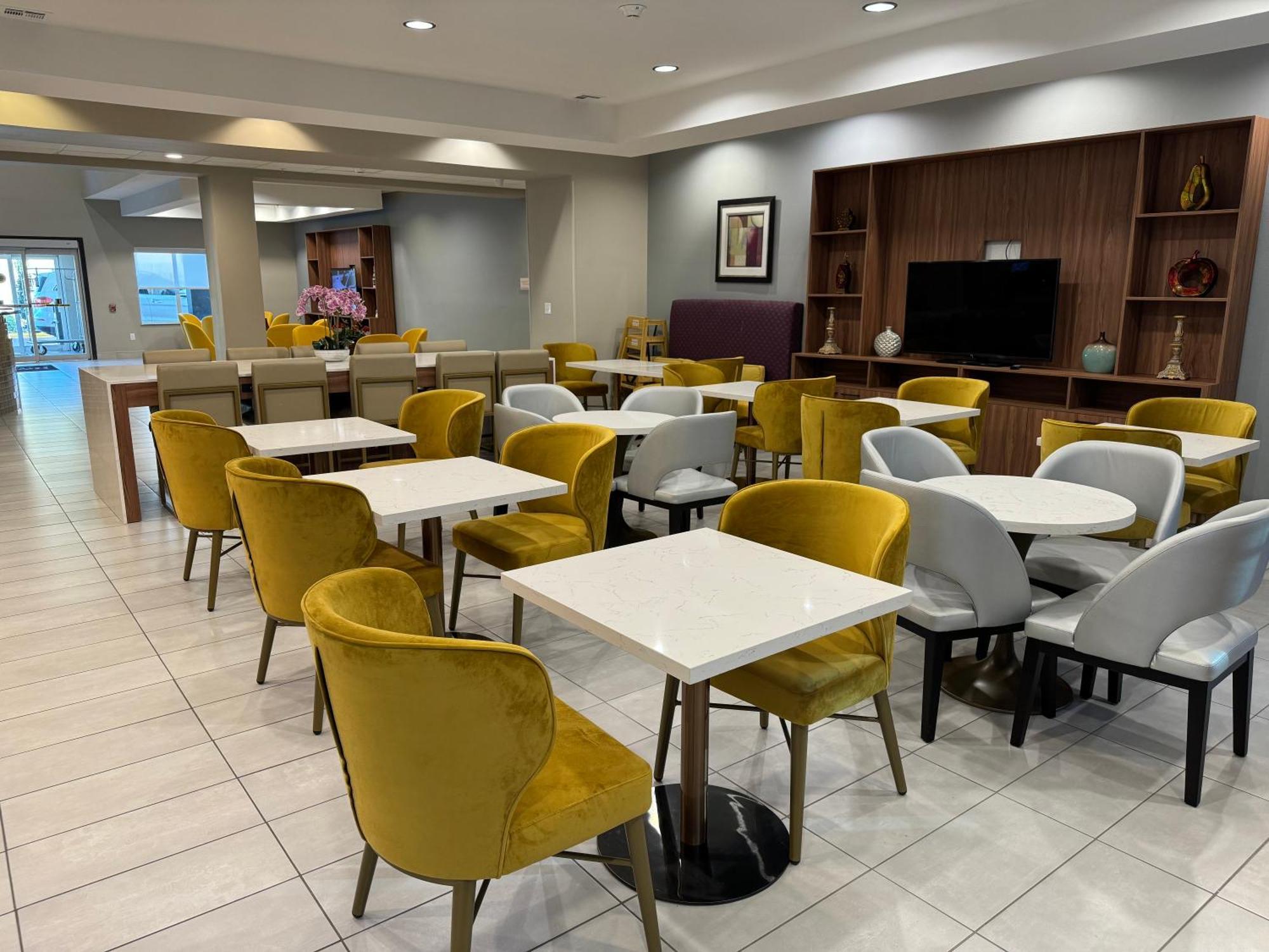 Hawthorn Extended Stay By Wyndham Порт Артър Екстериор снимка