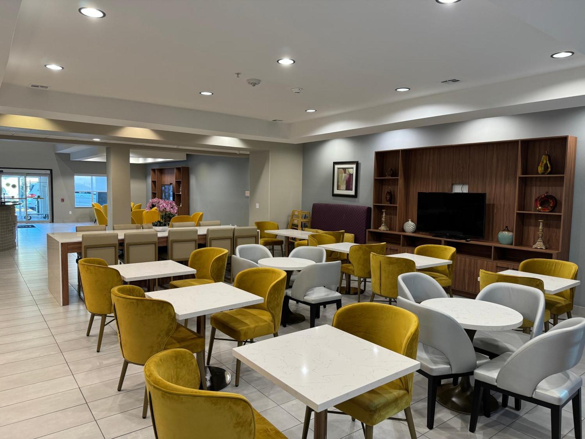 Hawthorn Extended Stay By Wyndham Порт Артър Екстериор снимка